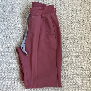 Figs scrub pants XXS mauve pink
